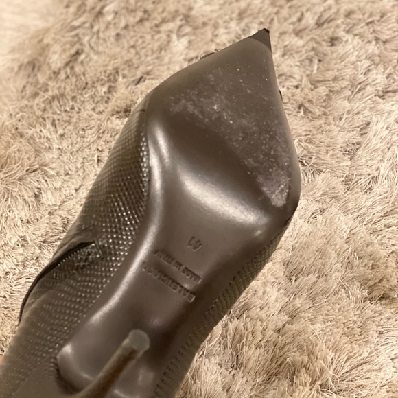 Balenciaga BB Black Leather Ankle boots wore only twice. Booties pointed toe - Picture 6 of 9